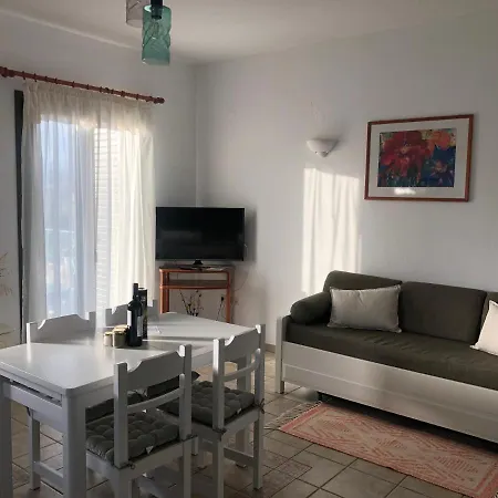 Pefnos Agios Nikolaos (Mani)