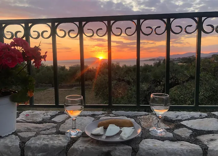 Pefnos Feriehus Agios Nikolaos (Mani)