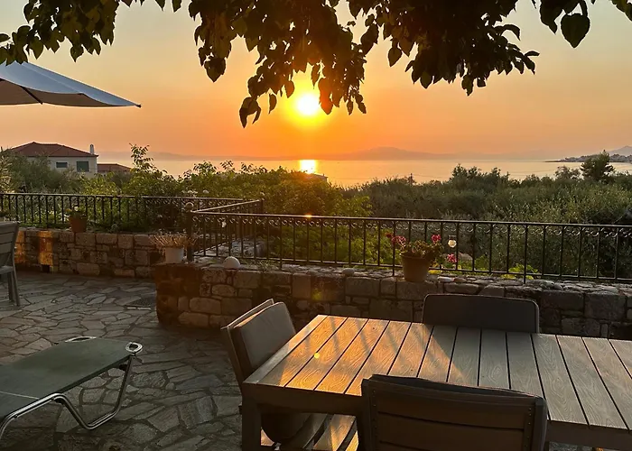 Pefnos Agios Nikolaos (Mani)