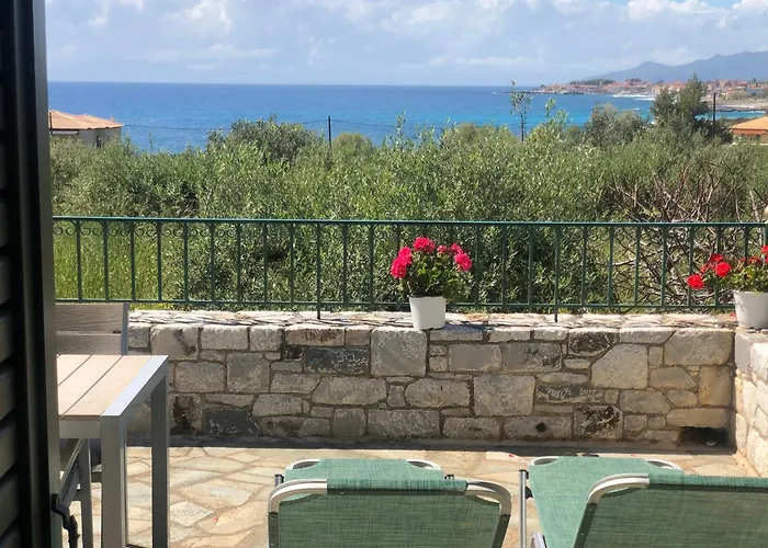 Feriehus Pefnos Agios Nikolaos (Mani)