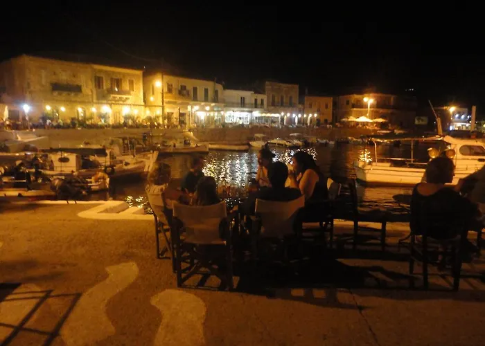 Pefnos Agios Nikolaos (Mani)